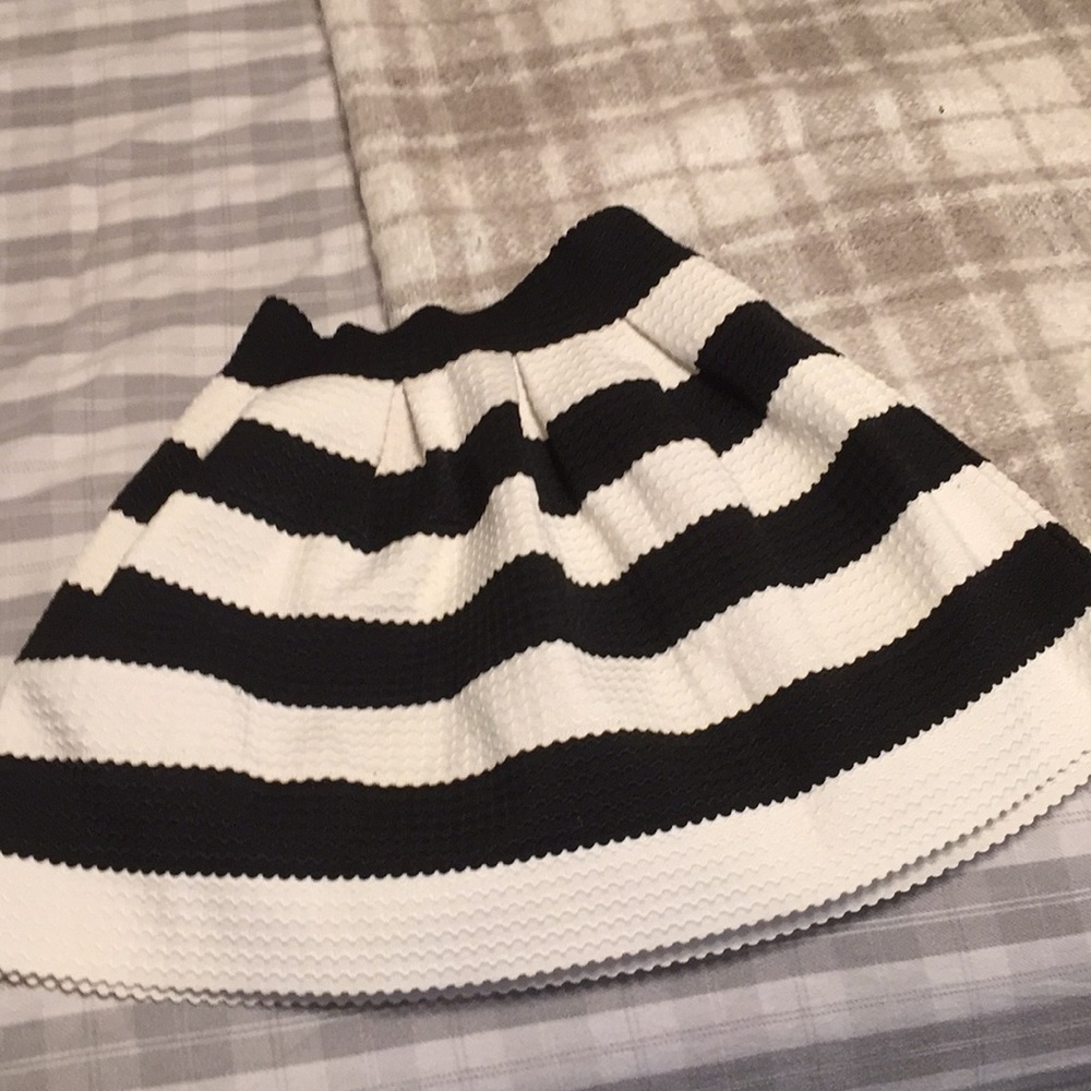 Stripped skirt
